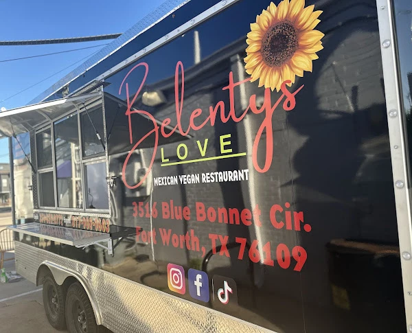 Belenty's Love vegan Mexican special